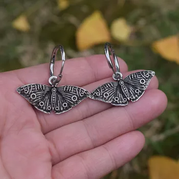 10 двойки викканских женски обеци в формата на пеперуда на Хелоуин