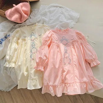 Детско бельо рокля за момичета от френската бродерия, есен 2023, цельнокроеное принцеса рокля с везикулозната ръкави за момичета, рокли от 2 до 8 години
