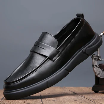 Мъжки лоферы от естествена кожа, Нови, удобни за мъже лодка на равна подметка, Модни мъжки ежедневни обувки в корпоративен стил, Универсална модельная обувки за шофиране.