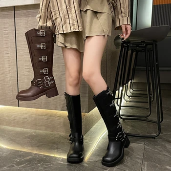 Новост 2024, Зимните Модни дамски байкерские ботуши с катарама на колана си, дамски дълги ботуши, дамски обувки, престрелки ботуши до коляното на масивна квадратен ток