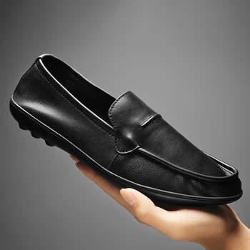 Обувки без шнур от естествена кожа, Класически мъжки лоферы Универсална ежедневни обувки Прости Мокасини Лидер в продажбите на Мъжки обувки за каране на лодка