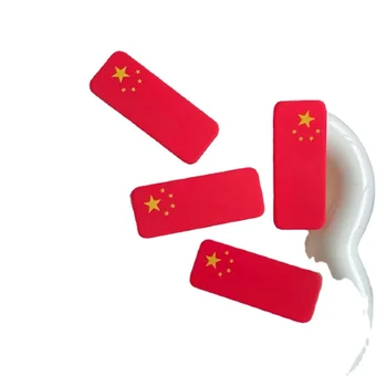 Оригинален пет звезден скоба с червен флаг под формата на патешко устата си В Националния ден на Китайската Червена малка родословни Студентски Патриотическая шнола за коса