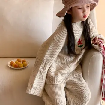 7466 Комплект детски дрехи 2023 Есен, нов вязаный пуловер за корейски момичета, вязаный пуловер в цветенце + панталони, комплект от две части 3