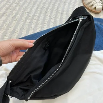 2023 Нова универсална модна найлонова чанта за подмишниците в ретро стил, черна чанта през рамо 4