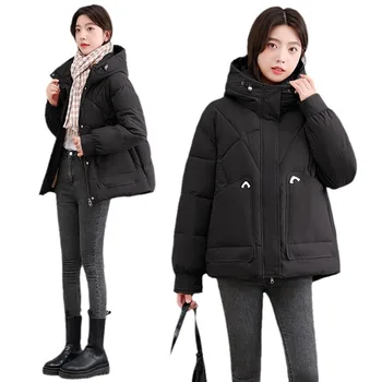 Късо дамско зимно палто с памучна подплата, Корейската версия на свободно плътно топло палто с качулка и памучна подплата за жени 4