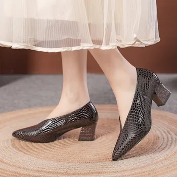 Фини дамски обувки от лачена кожа С Остър V-образно деколте На висок ток, Пролетни Универсални тънки обувки в стил ретро, Zapatos De Mujer, Черен 4